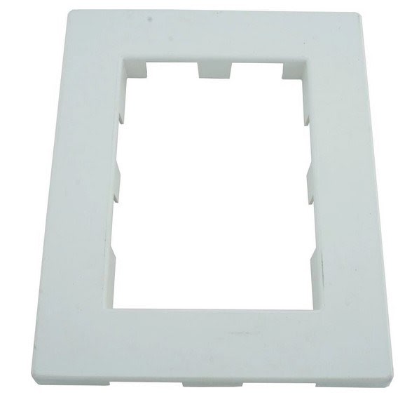 Waterway Plastics Vinyl Liner Trim Plate, White, Standard | 519-9520