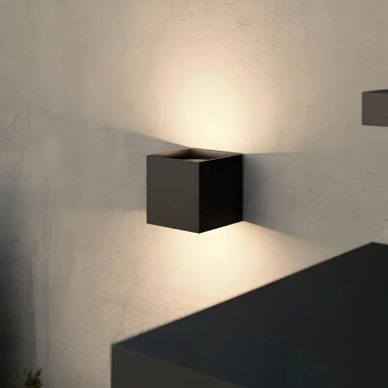 Adjustable Wall Light with Customizable Angle | Stylish LED Fixture for Indoor and Outdoor Illumination Black