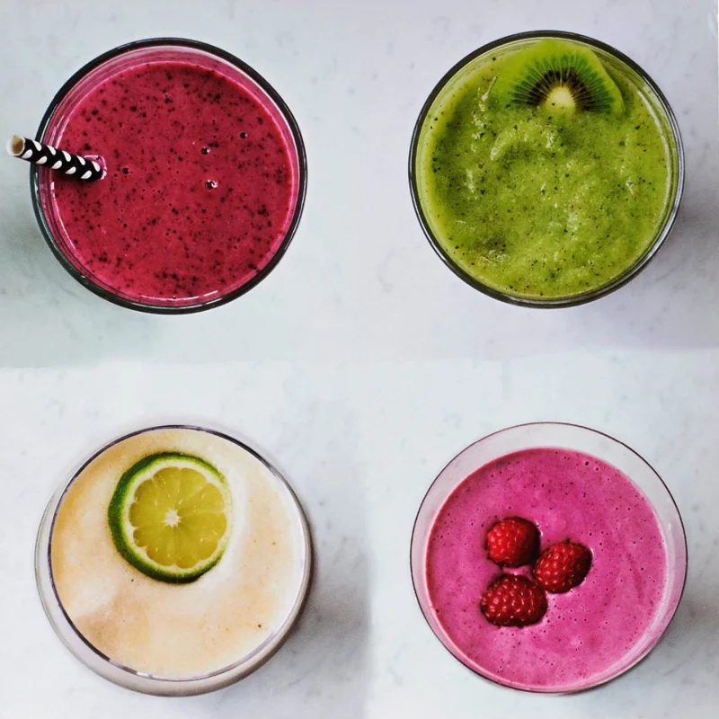 Nutri Ninja Auto iQ Pro Complete Blender System & Ninja 100 Recipe Smoothie Book